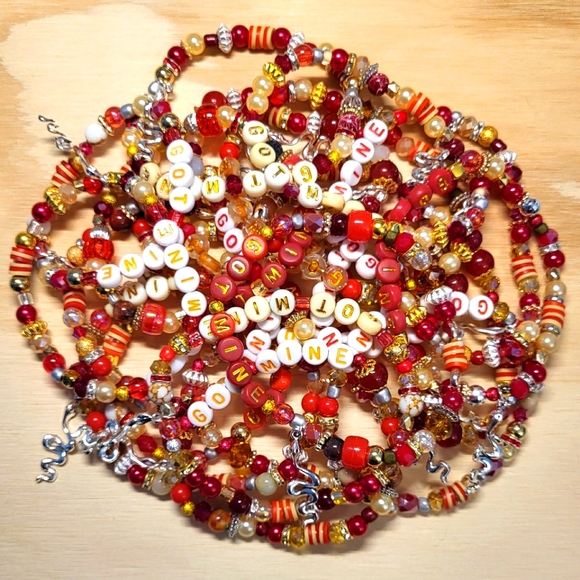 Look what you made me do- Taylor Swift Friendship Bracelet - Picture 1 of 6